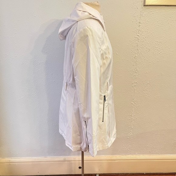 Black Rivet White Long Trench Coat with Removable Hood Large - Picture 3 of 10